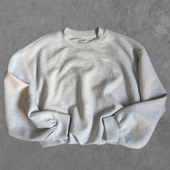 OLD NAVY Bounce Fleece Extra Soft Crop Sweatshirt Size L - Picture 5 of 9